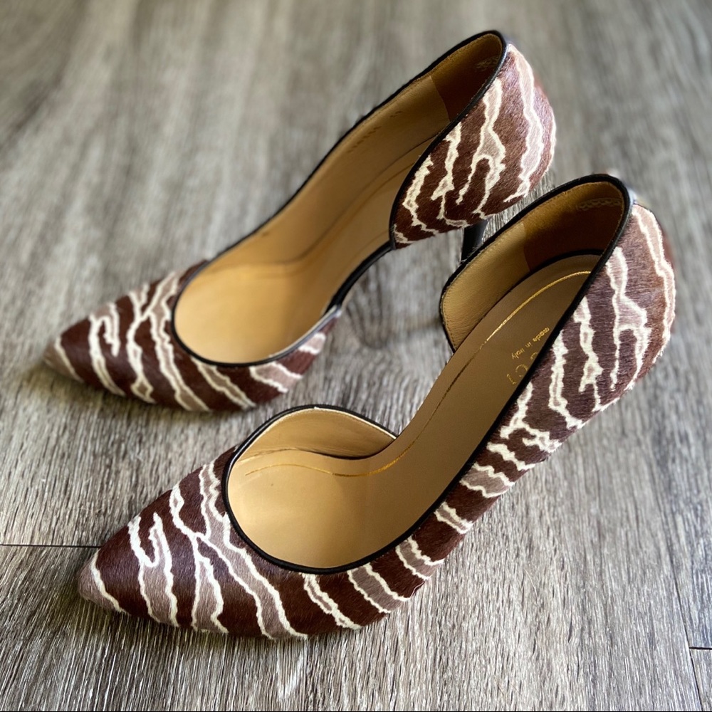 Gucci Brown and Cream Zebra-Print Pointed-Toe Stilettos - Picture 2 of 16